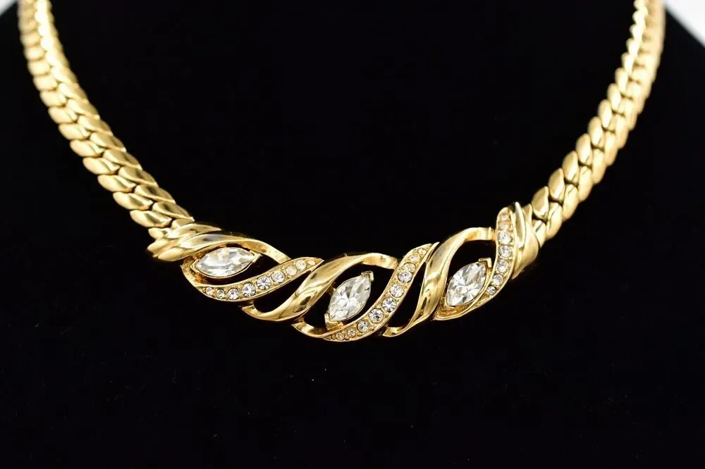 Trifari Vintage Crystal Collar Necklace Heavy Gold Chunky Signed 1960s BinBE